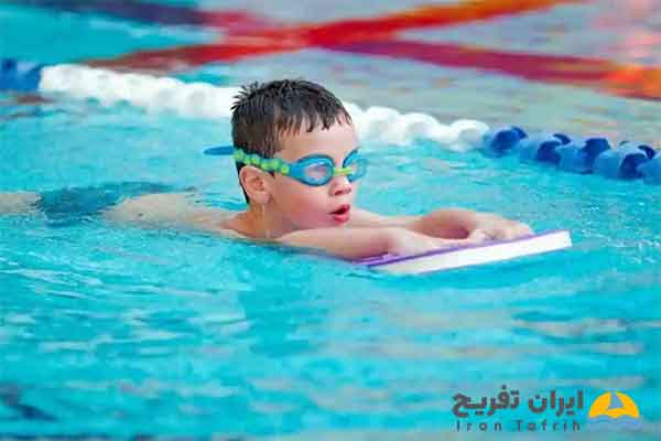 آموزش شنا در قم برای بانوان